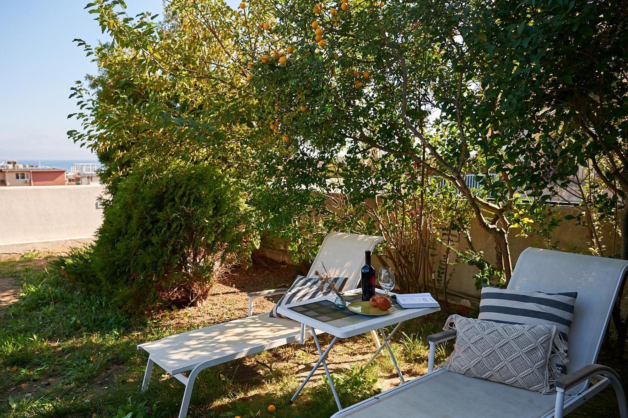 Guest House Dima โซโซโปล ภายนอก รูปภาพ